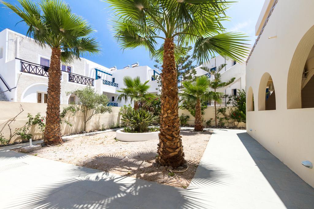 Aparthotel Rena Perissa (Santorini)