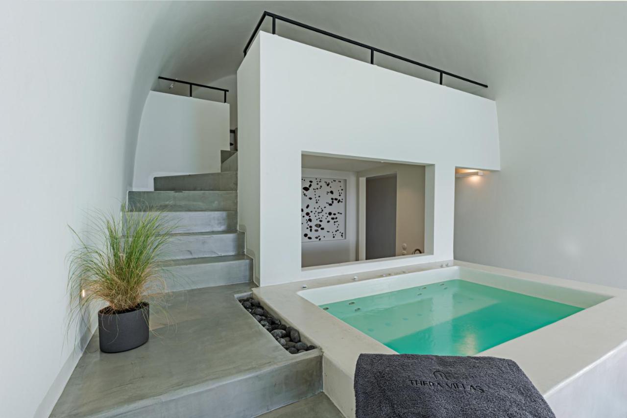 Thera Apartment *