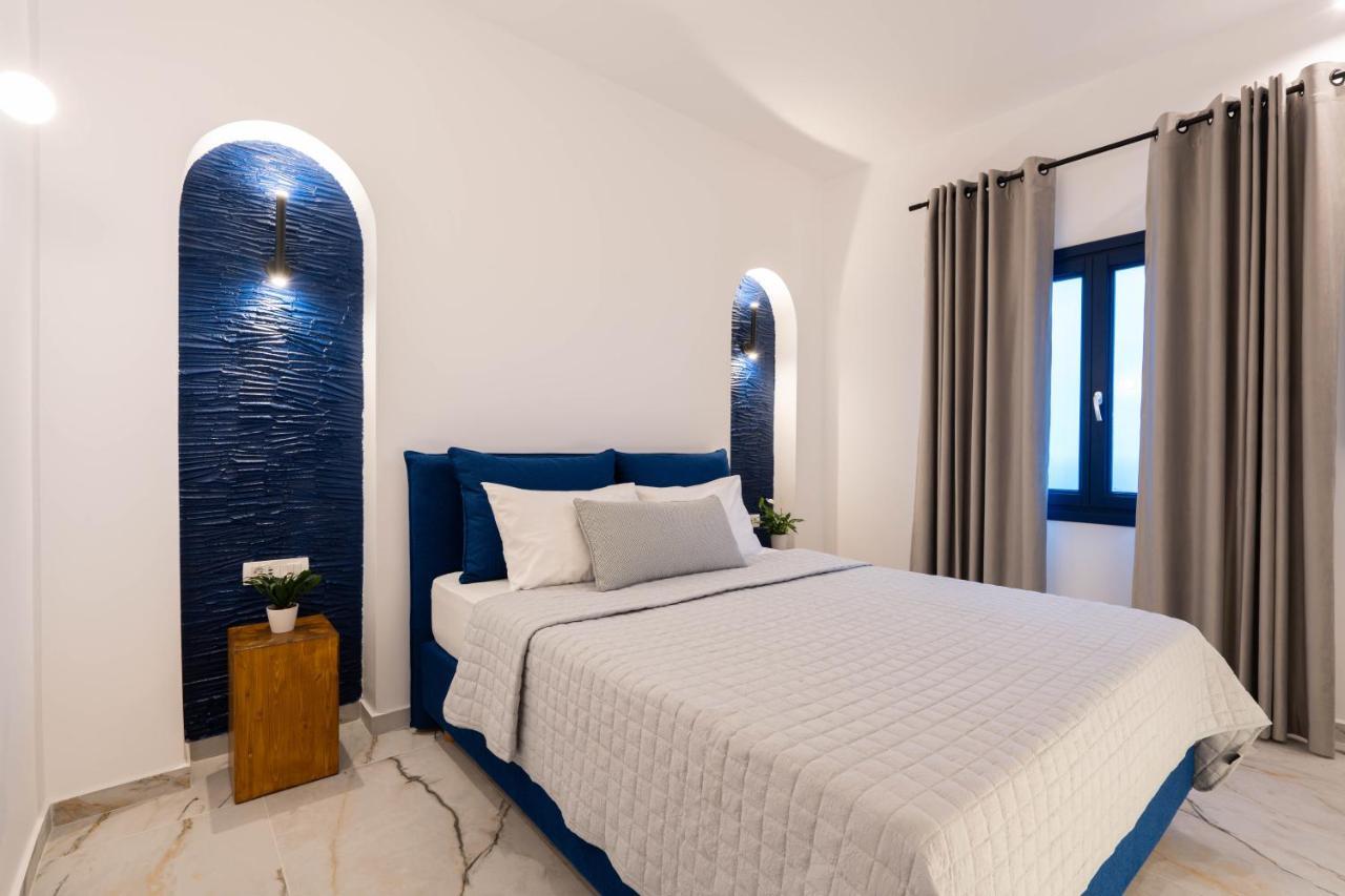 Amera Fira (Santorini)