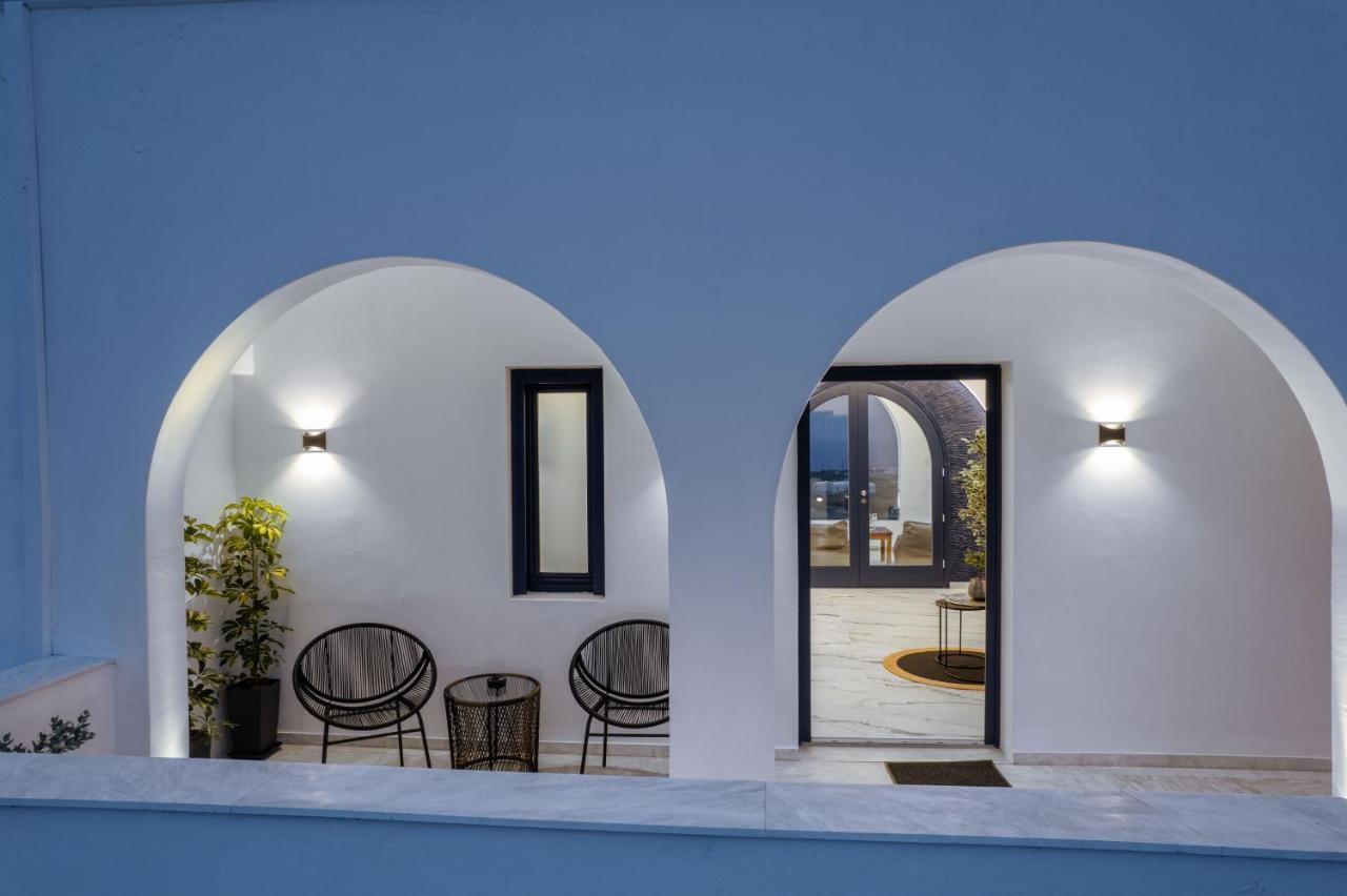 Amera * Fira (Santorini)