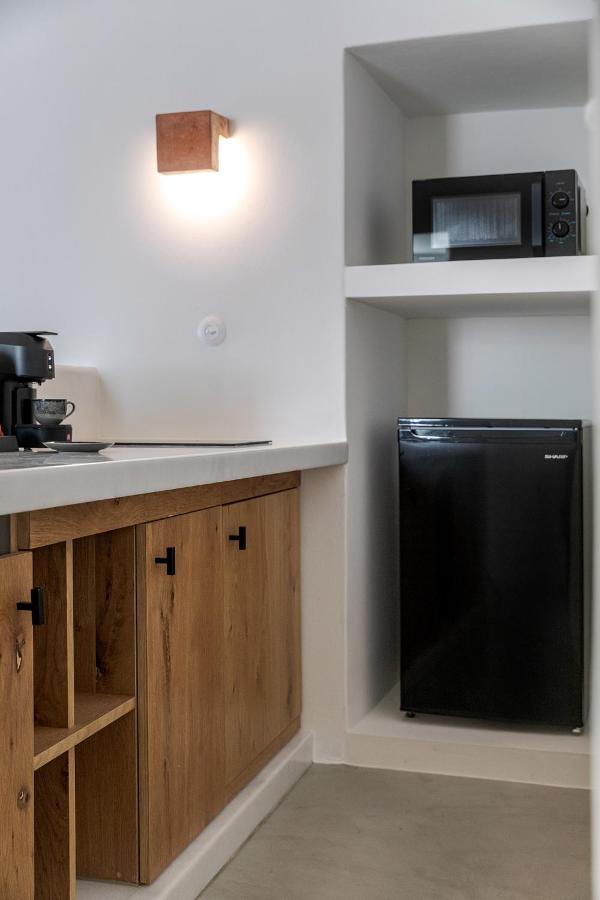 Thera Apartment