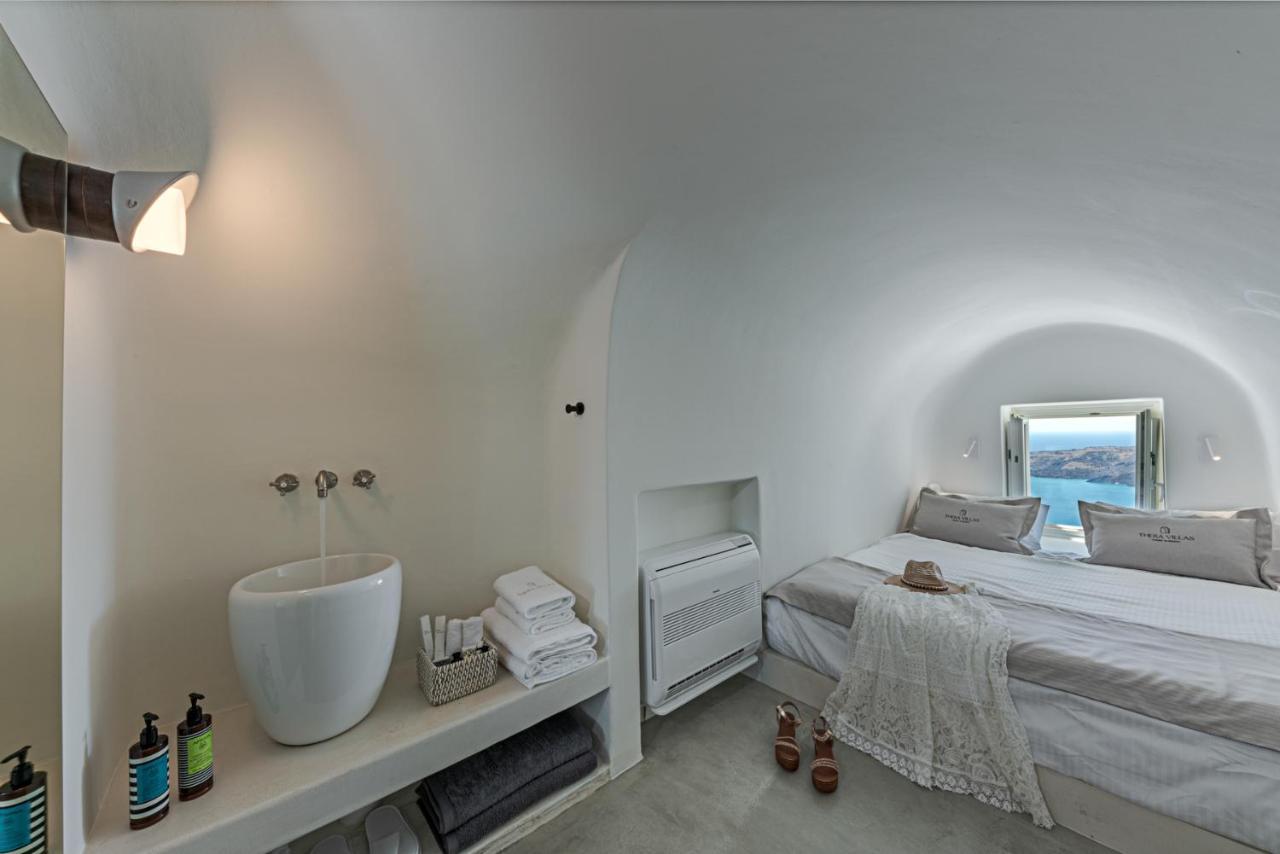 Thera Fira (Santorini)