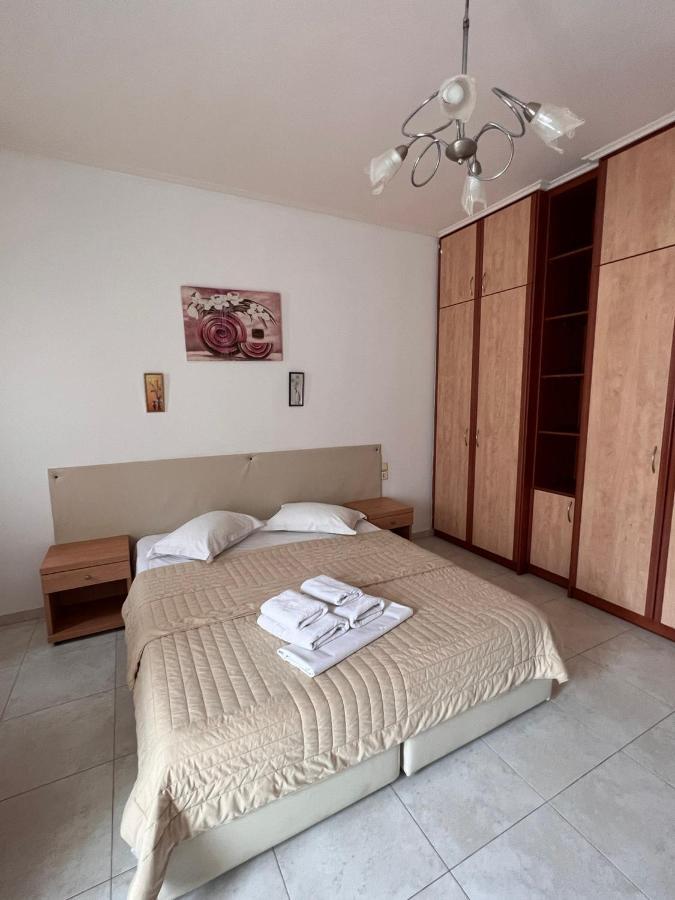 Birds - Including Car Aparthotel 3*