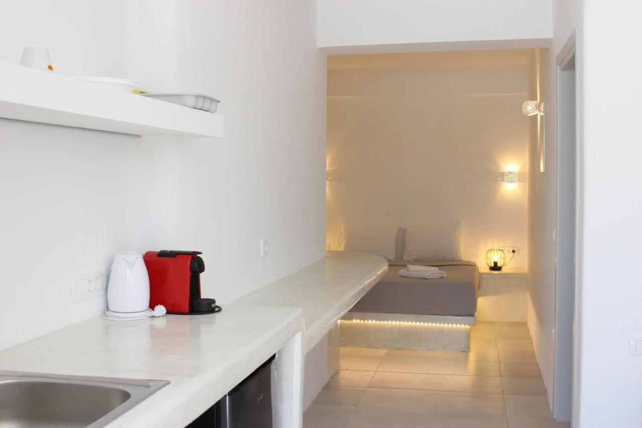 Hotel White Lily & Lofts - Adults Only 16 Perivolos (Santorini)