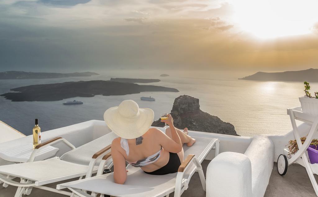 Iliovasilema & 4* Imerovigli (Santorini)