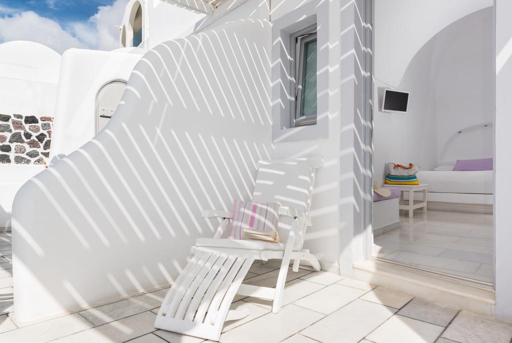 Iliovasilema & 4* Imerovigli (Santorini)