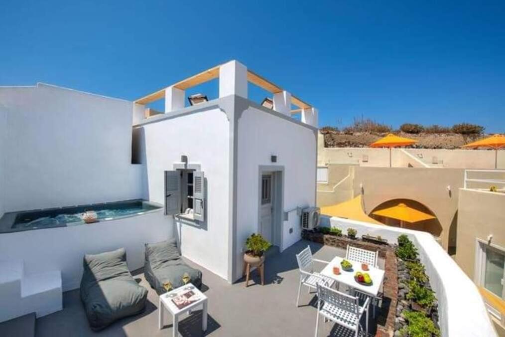 Aetheria Aparthotel 3*