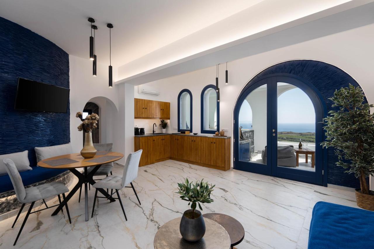 Amera Fira (Santorini)
