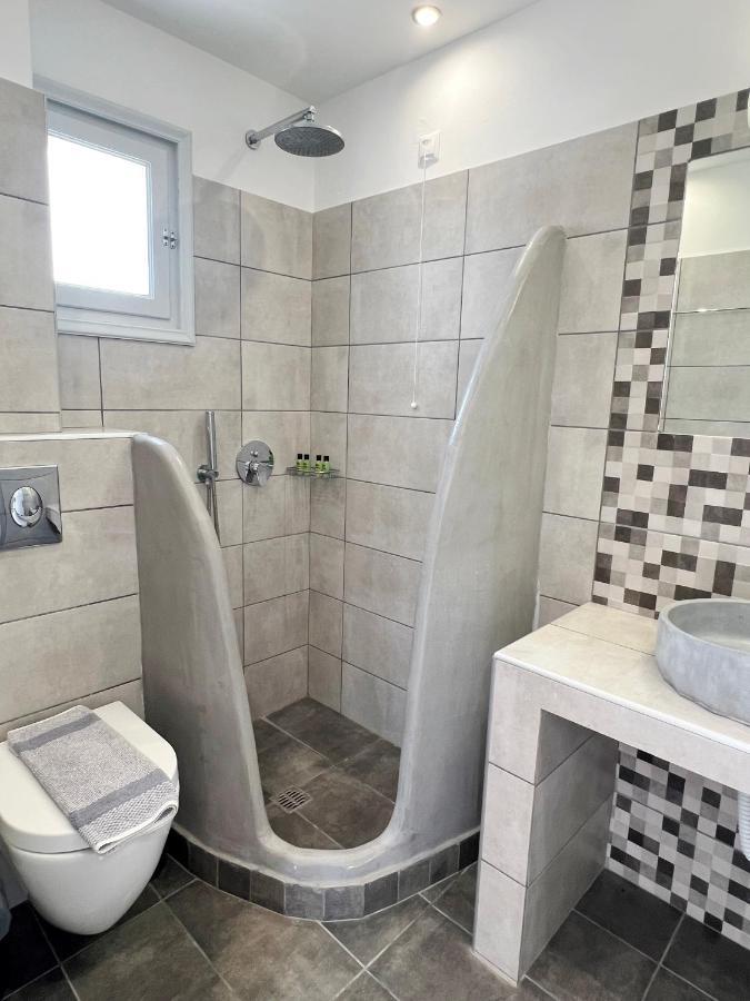 White Lily & Lofts - Adults Only 16 *