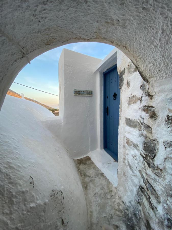 Angels Unique Traditional Emporio (Santorini)