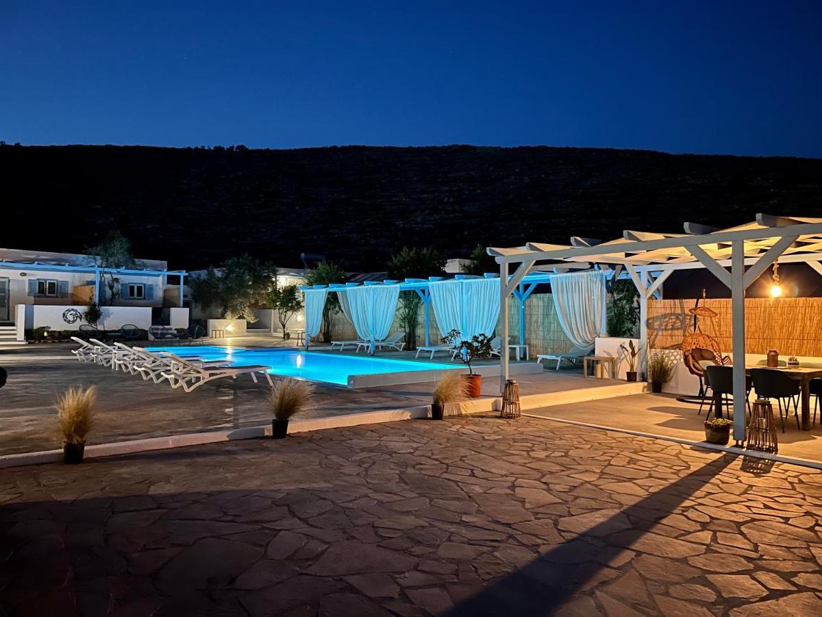 Villa Family Villages Santorini Vlychada