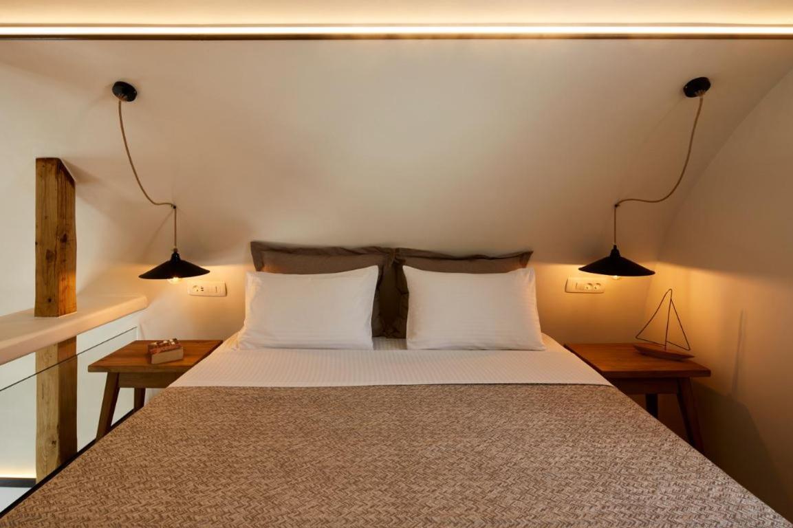 Hotel Hermes Kamari (Santorini)
