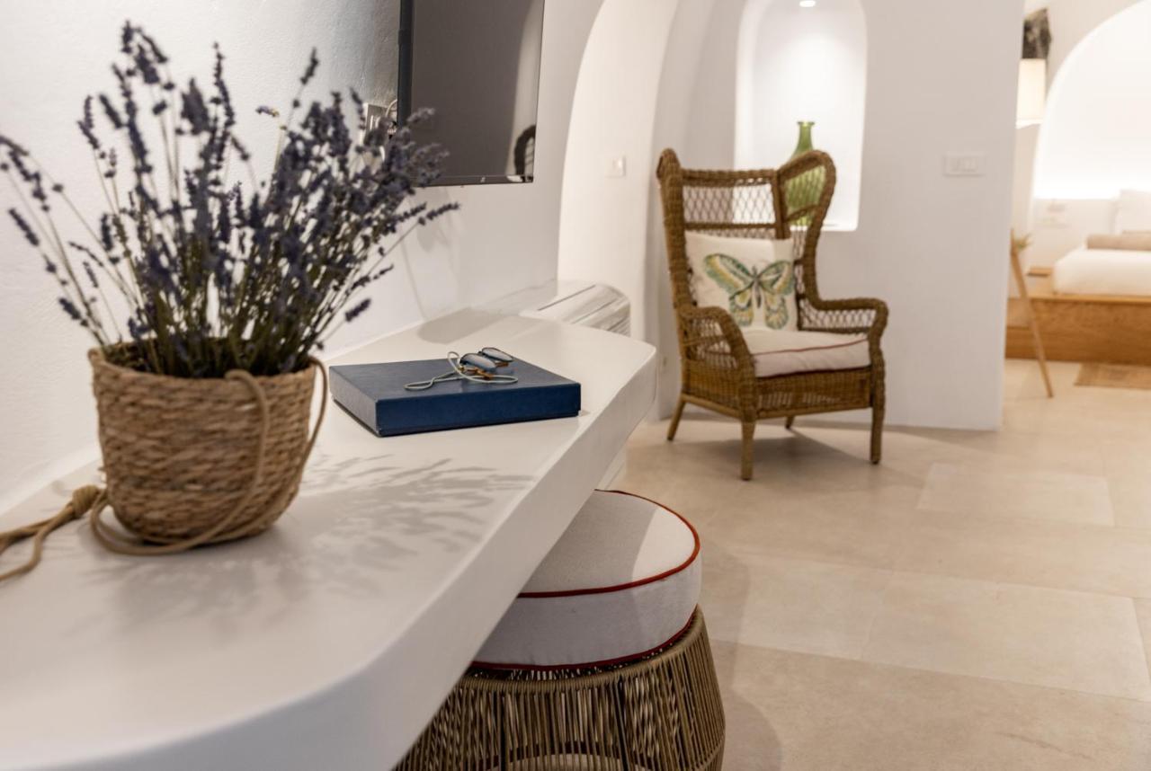 Mare (adults Only) 4* Oia (Santorini)