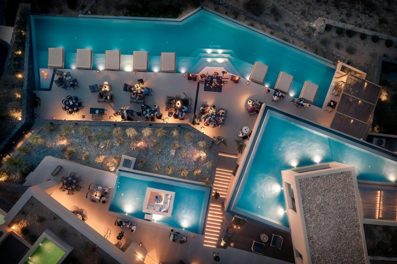 North Santorini - A Luxury Pousada *