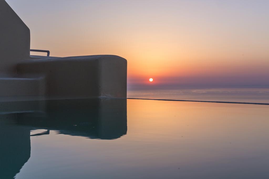 Skyfall - Adults Only 5* Pyrgos Kallistis