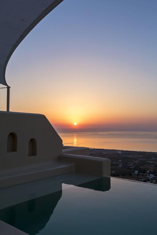 Skyfall - Adults Only 5* Pyrgos Kallistis