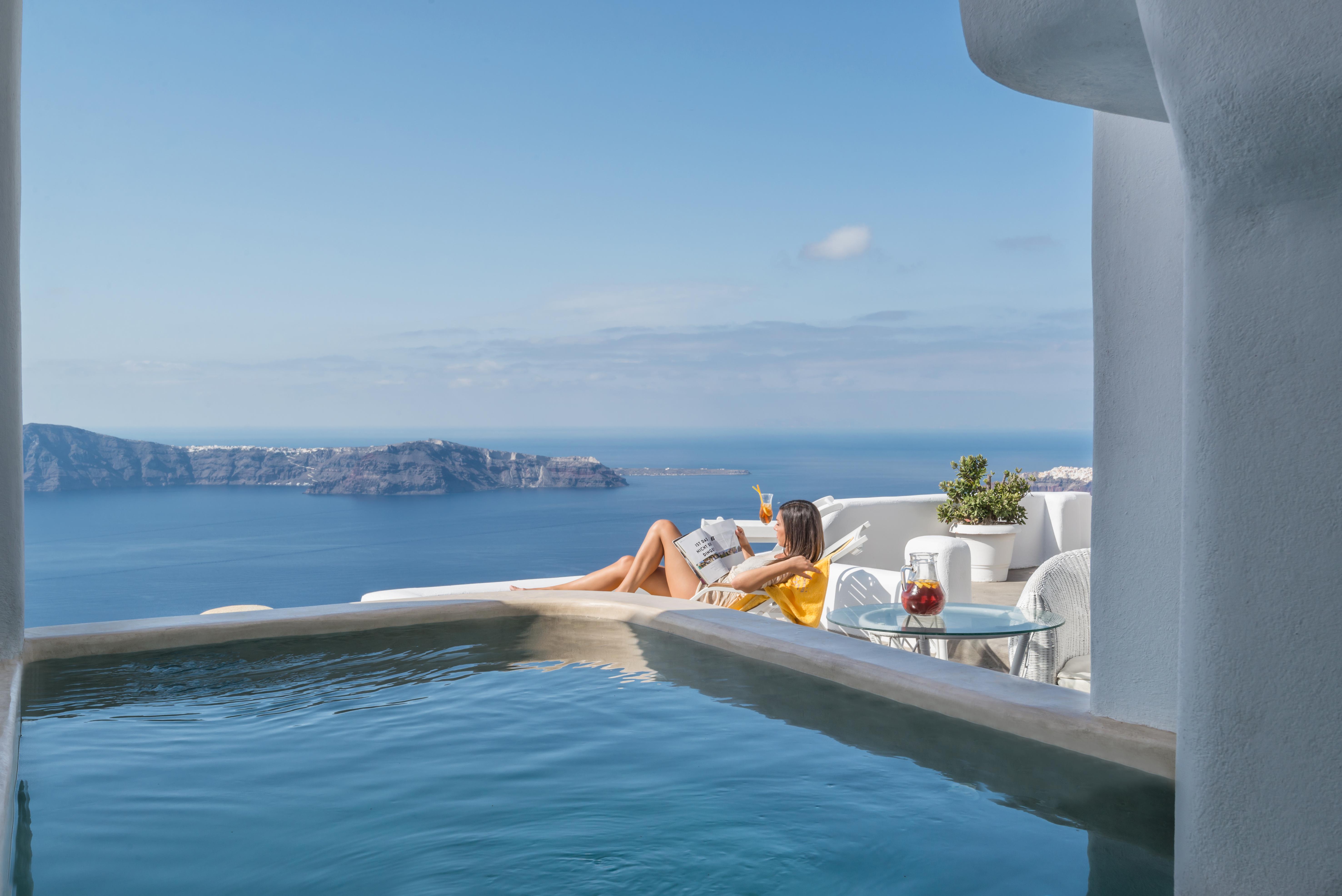 Iliovasilema & 4* Imerovigli (Santorini)
