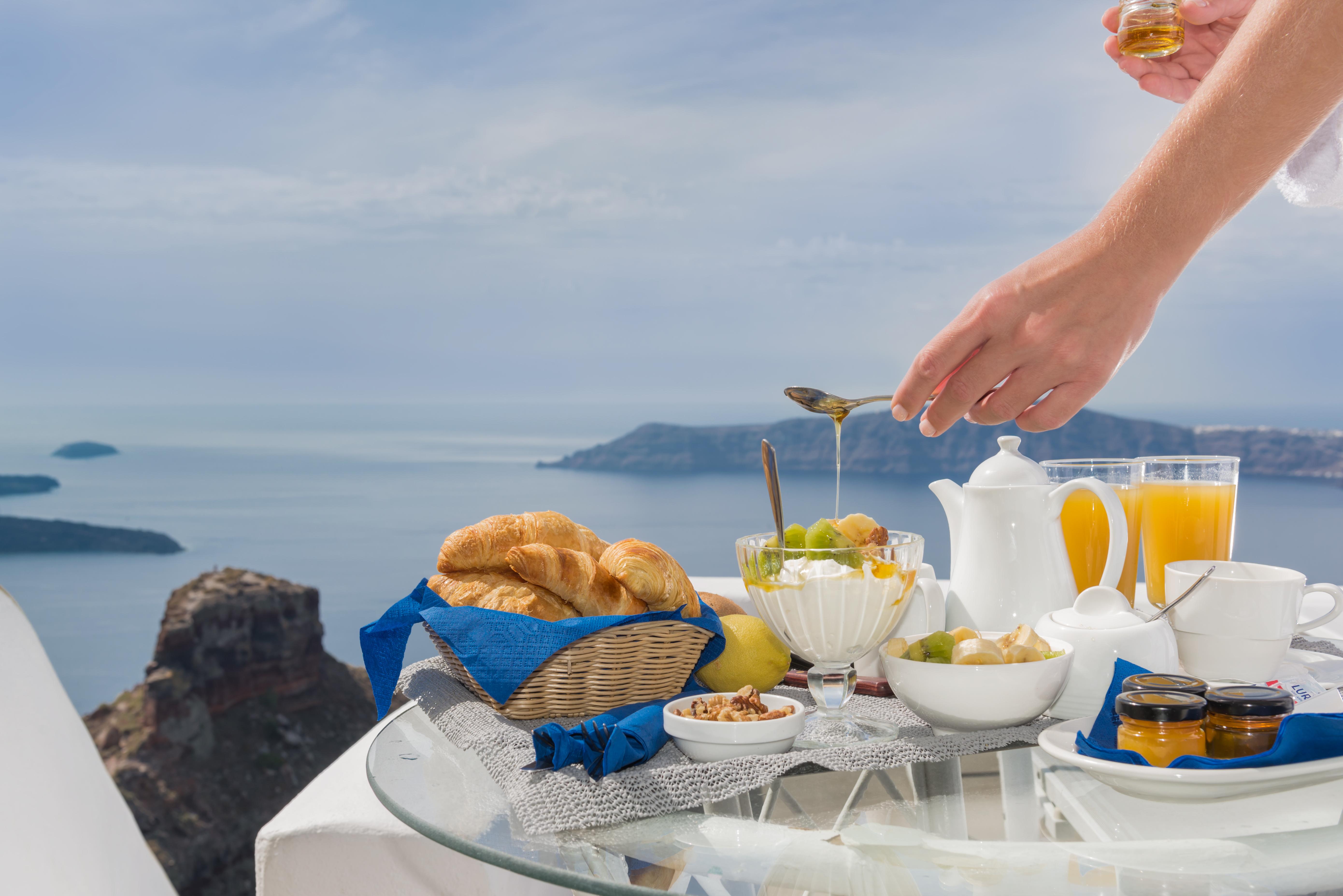 Iliovasilema & Hotel 4*