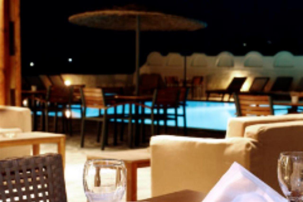 Thera Mare 4* Perissa (Santorini)