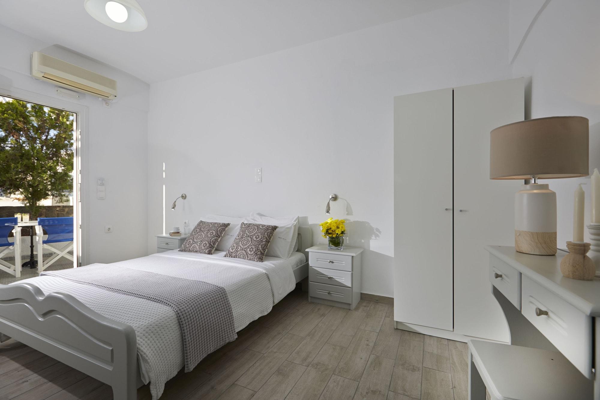 Milos Hotel Exo Katikies (Santorini)