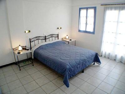 Irigeneia 4* Perissa (Santorini)