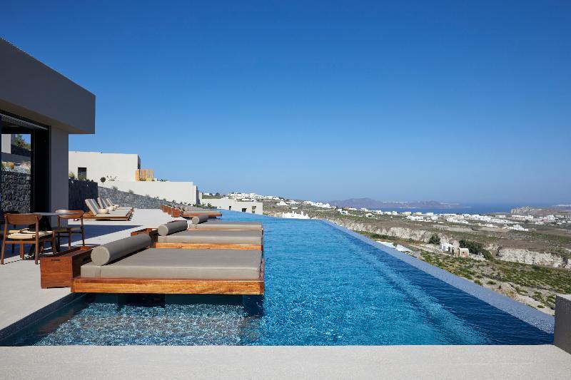 Hotel North Santorini - A Luxury 5*