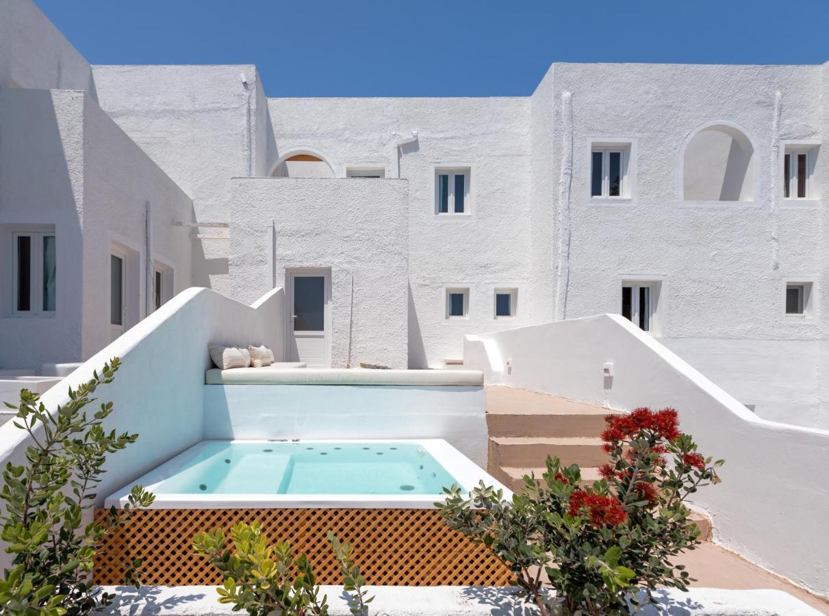 Hotel Voca & Kamari (Santorini)