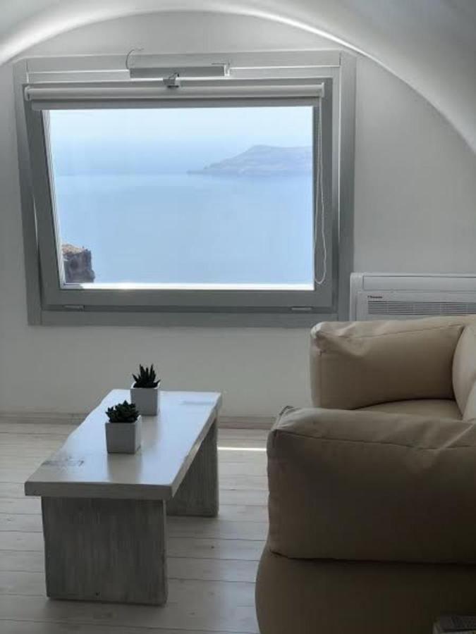 Iliovasilema & 4* Imerovigli (Santorini)