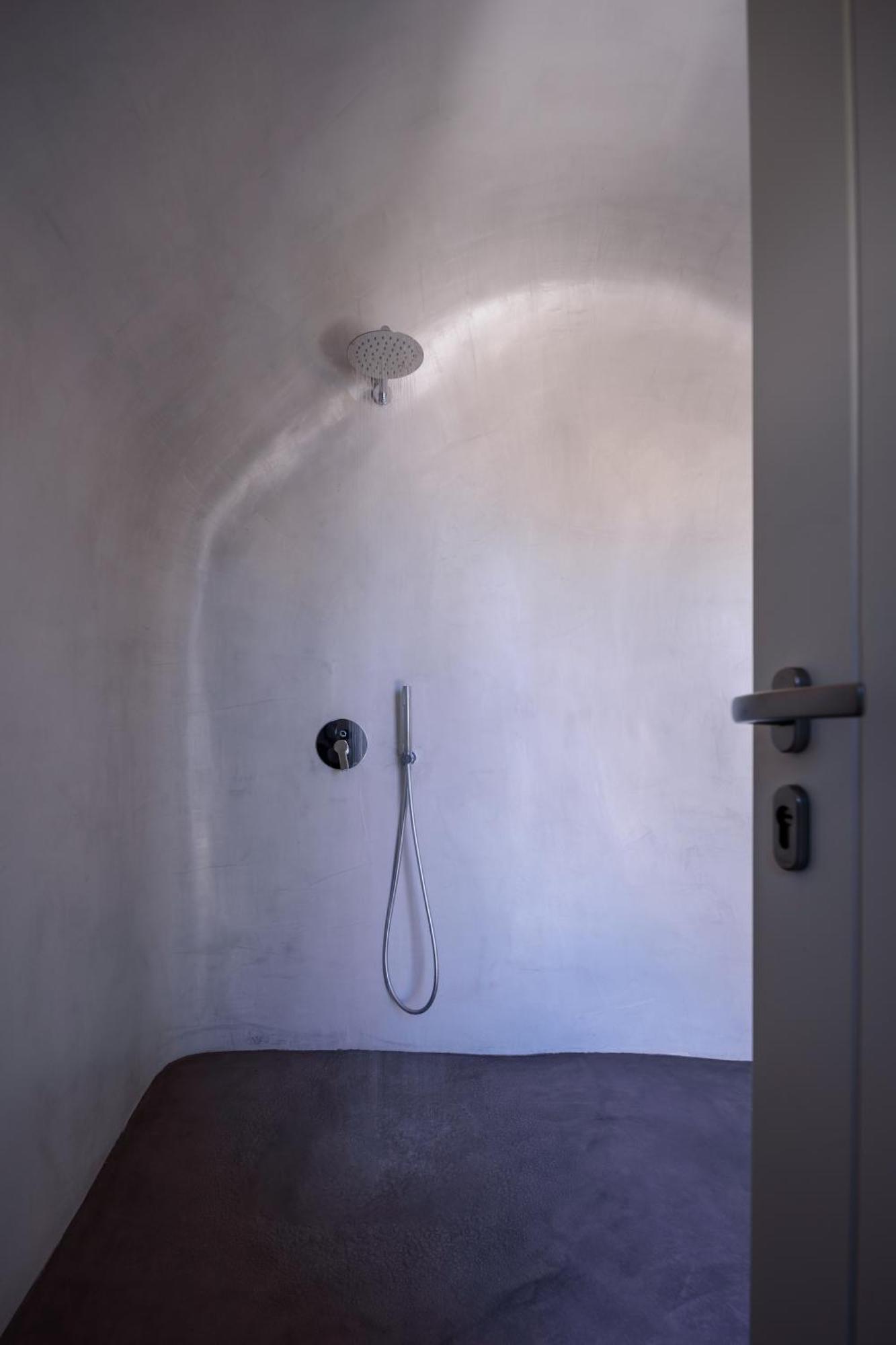 Nostos * Oia (Santorini)