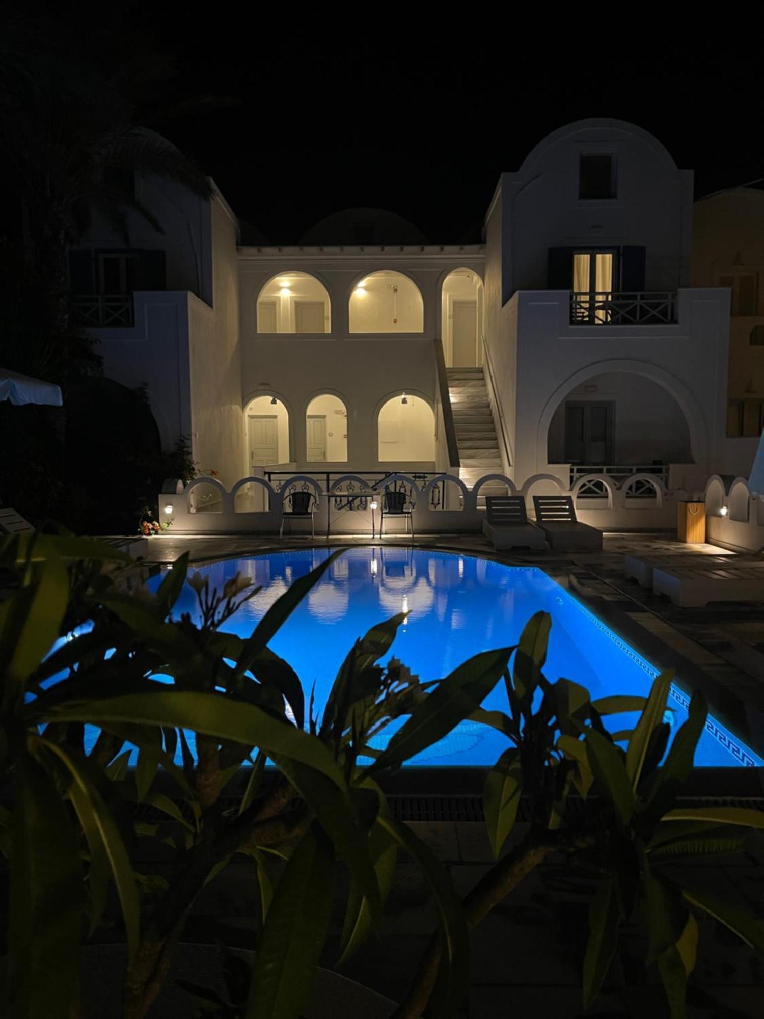 George Karterados (Santorini)