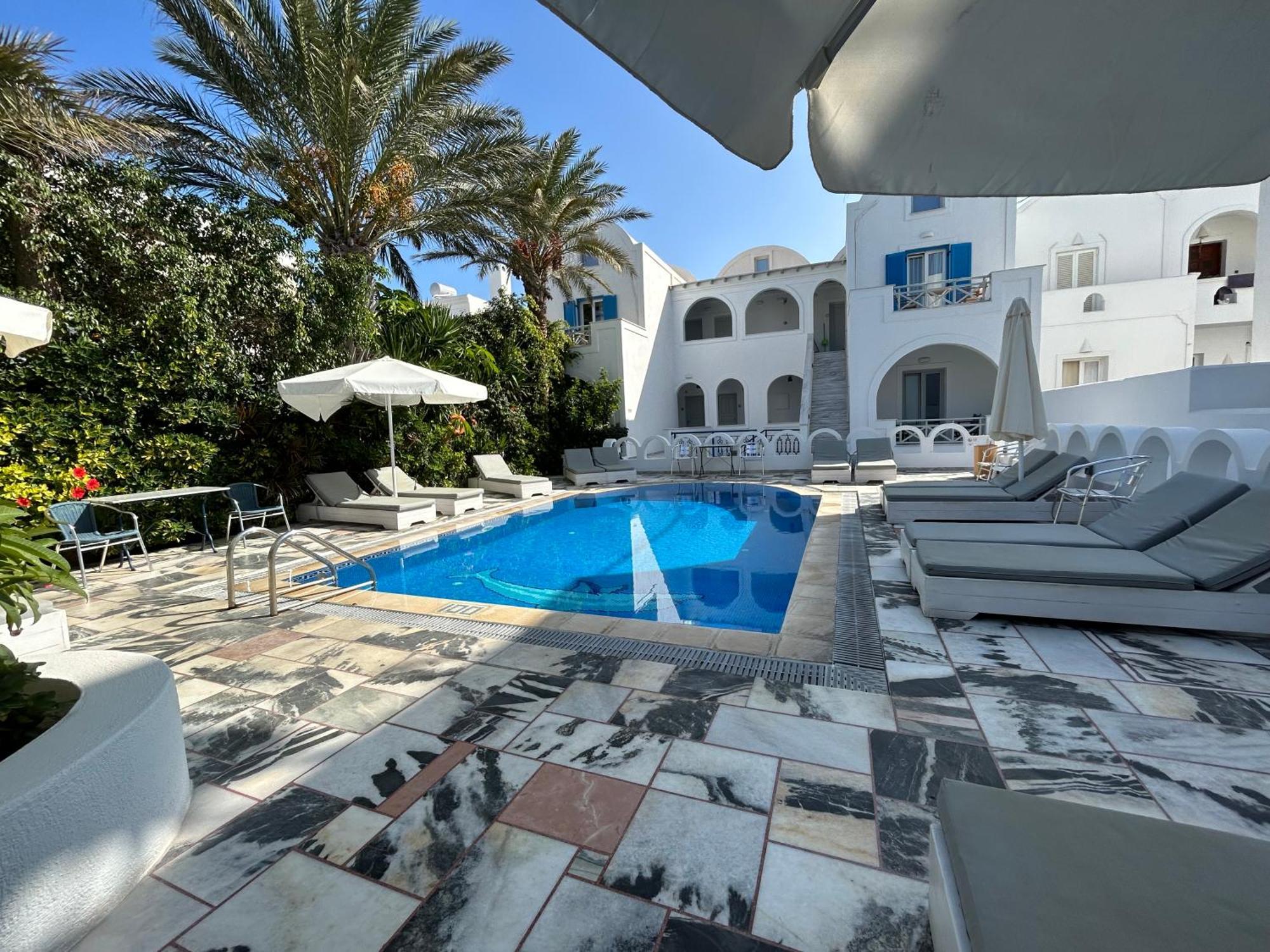 George Karterados (Santorini)
