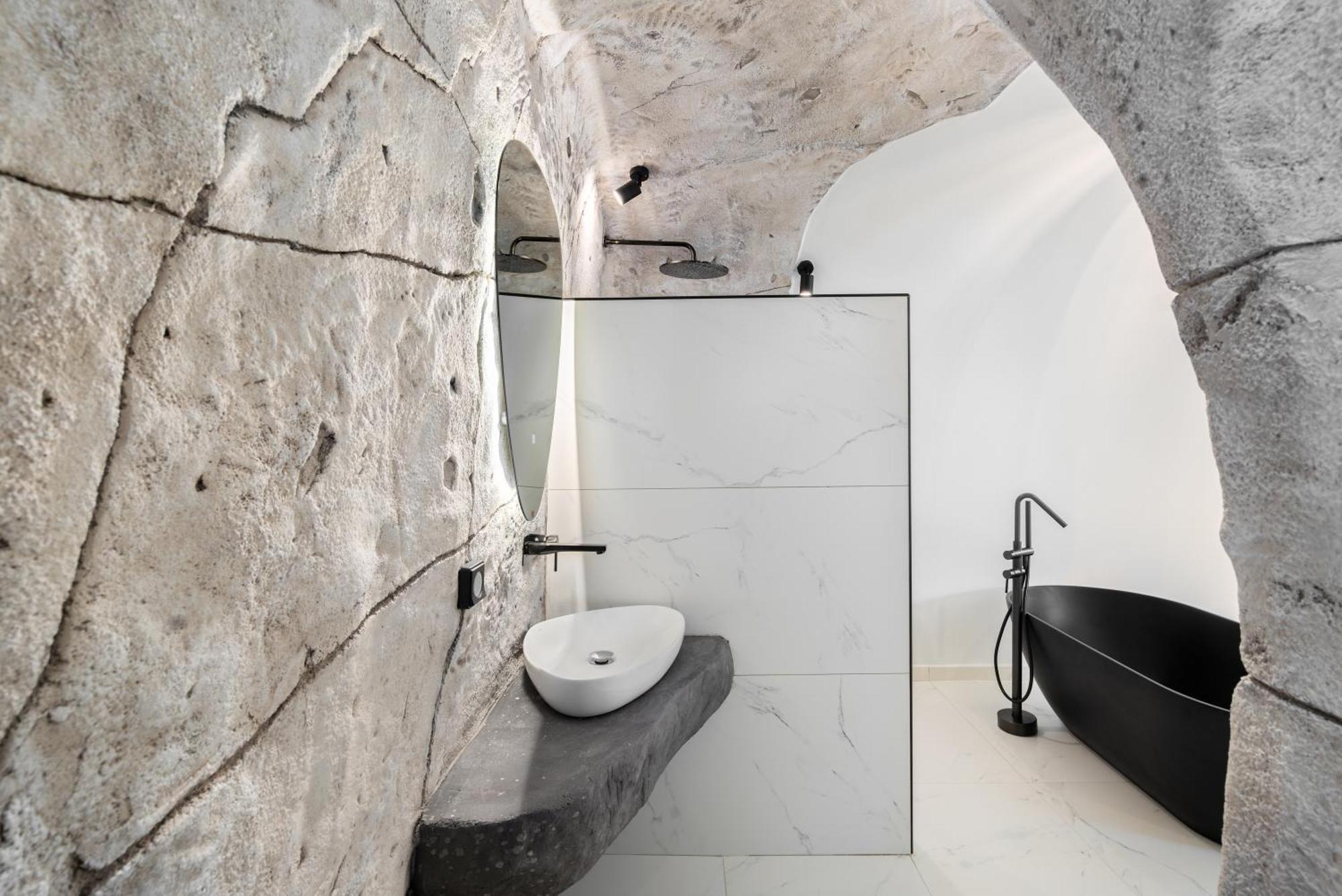 Occhio Luxury Santorini With Private Pool Aparthotel