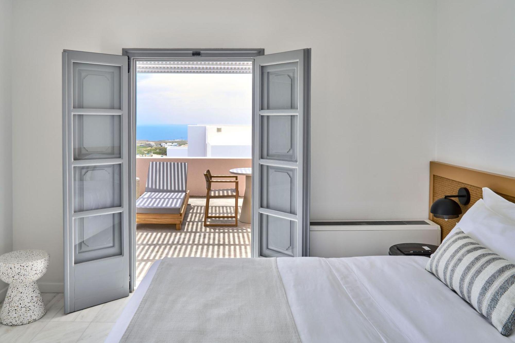 Vedema, A Luxury Collection Resort, Santorini 5* Megalochori (Santorini)