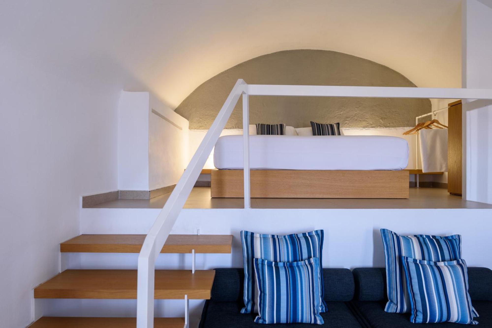 Aparthotel Muses Cycladic 3*