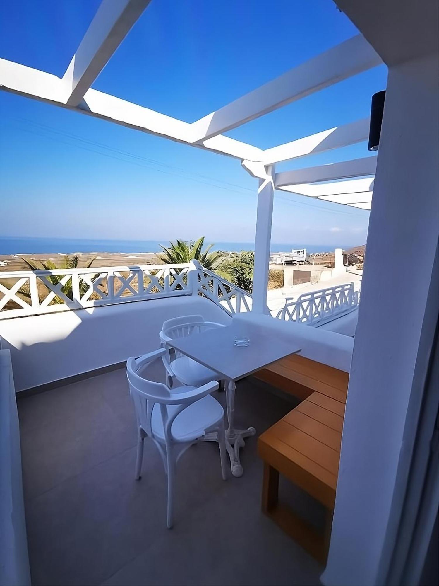 Muses Cycladic Aparthotel