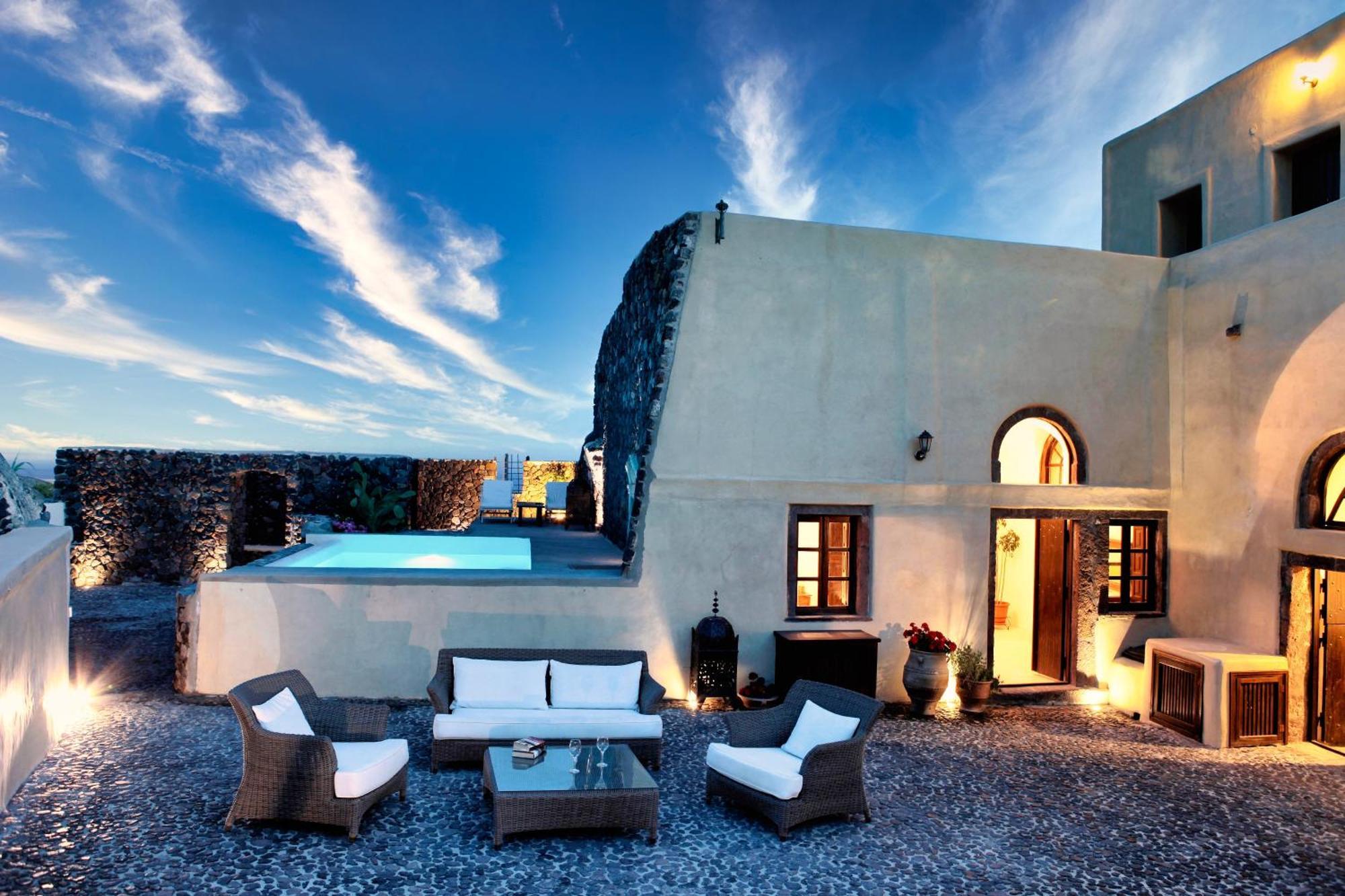 Santorini Heritage Villa *