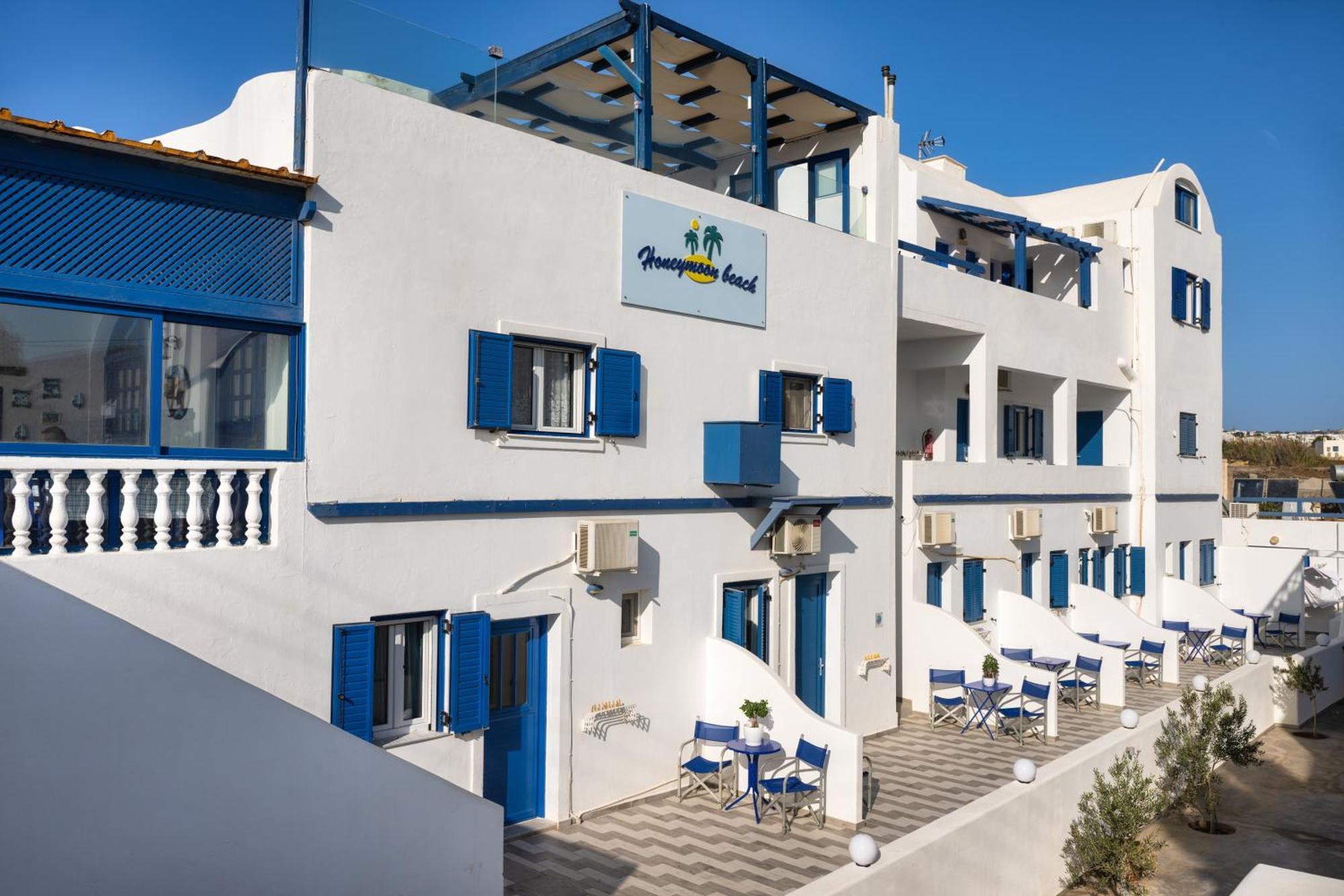 Honeymoon Aparthotel Perissa