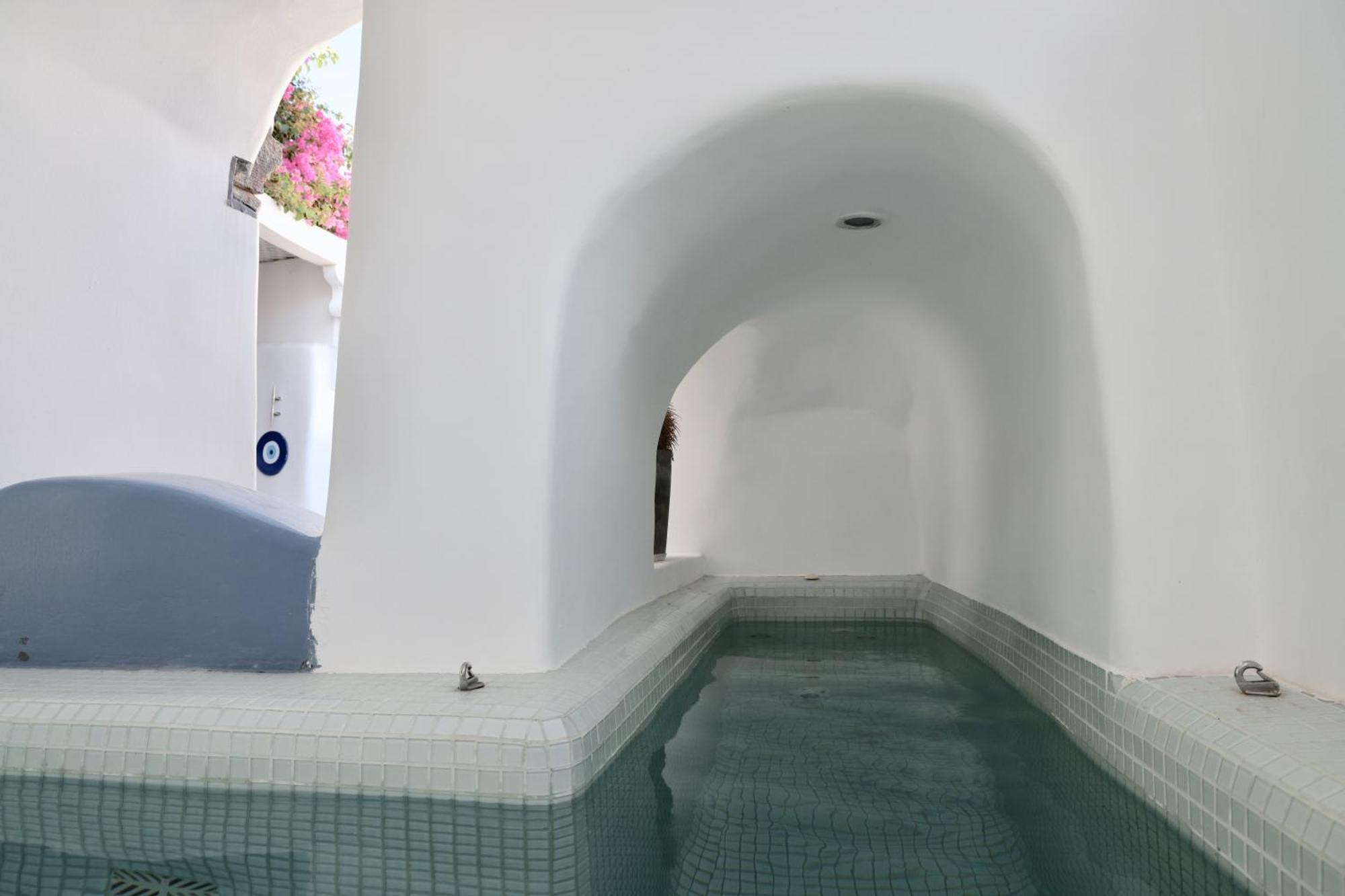 Villa Orpheus Santorini *