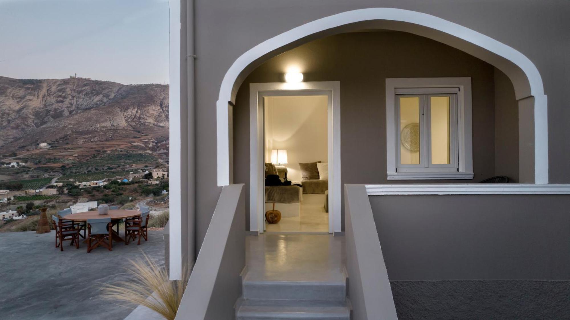 Apartment Altura Residences With Outdoor Hot Tubs By K&k