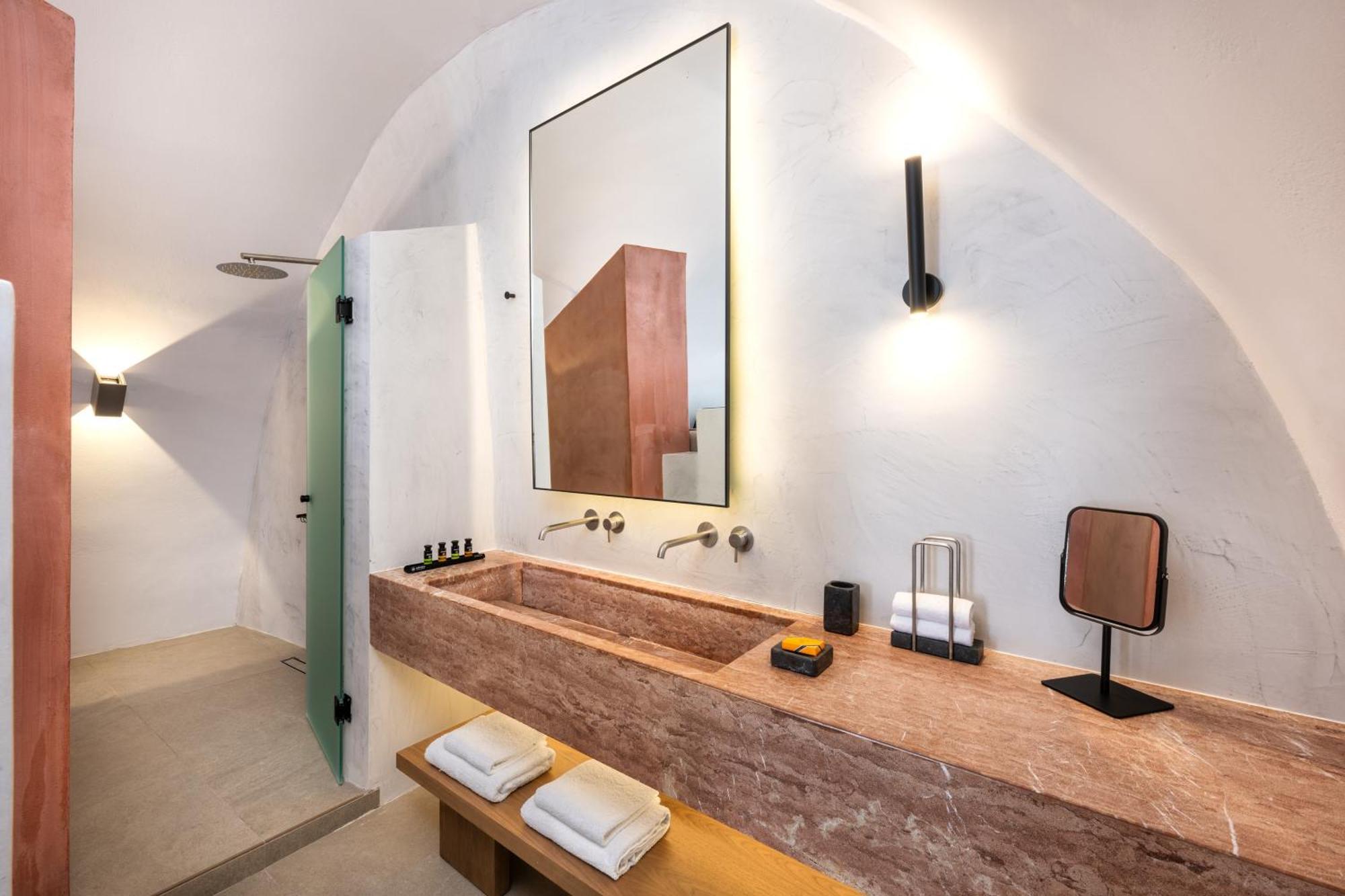 Ira & Spa - Adults Only Hotel Imerovigli (Santorini)