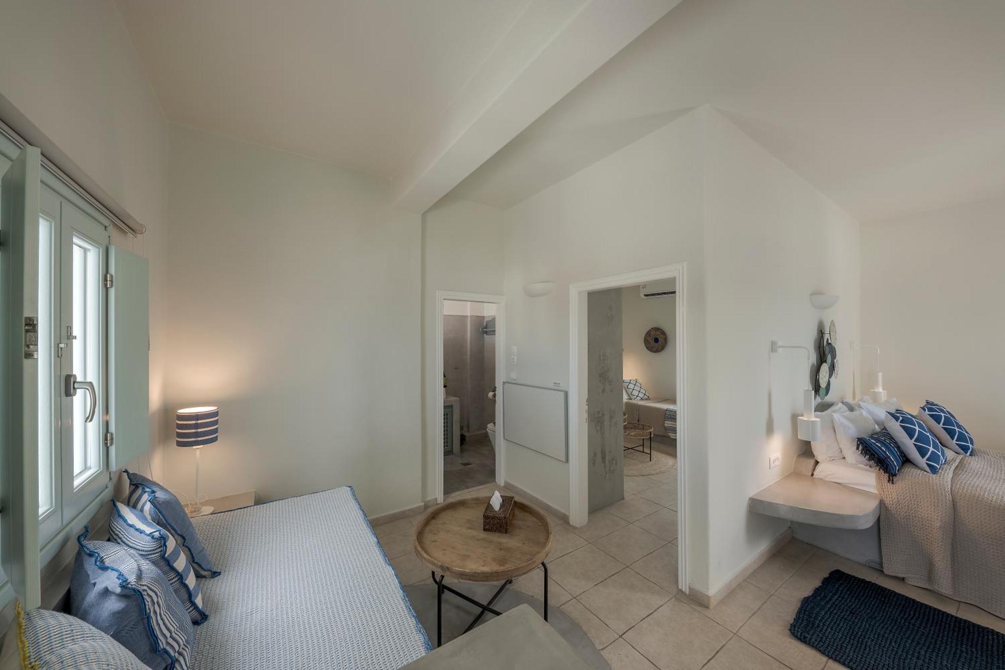 Hotel Blue Dolphins 3*