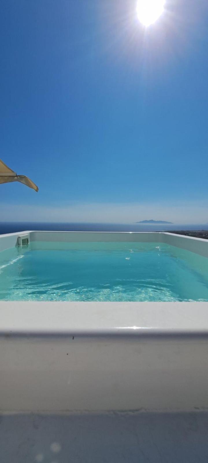Amerisa & Fira (Santorini)