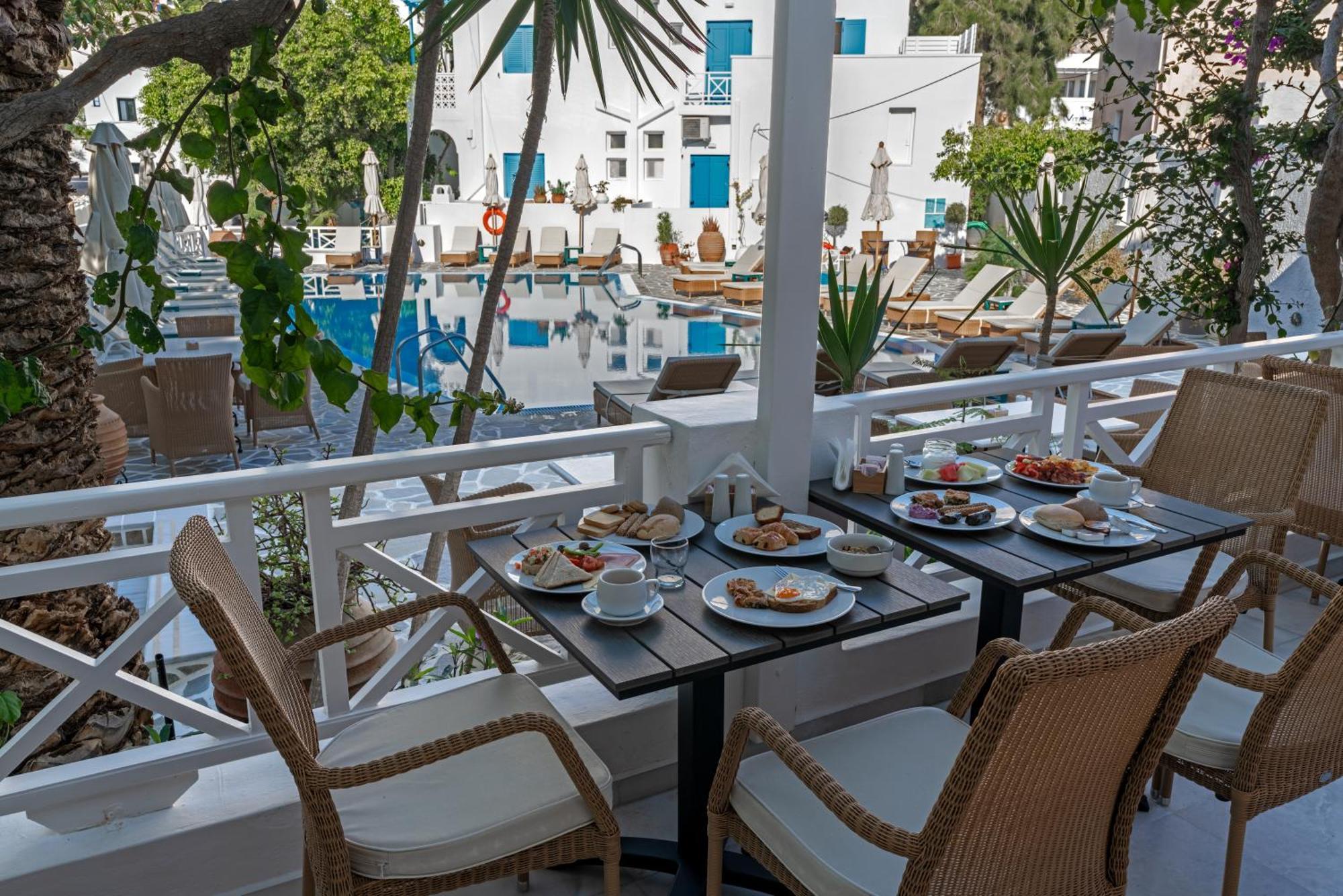 Matina Hotel 3*
