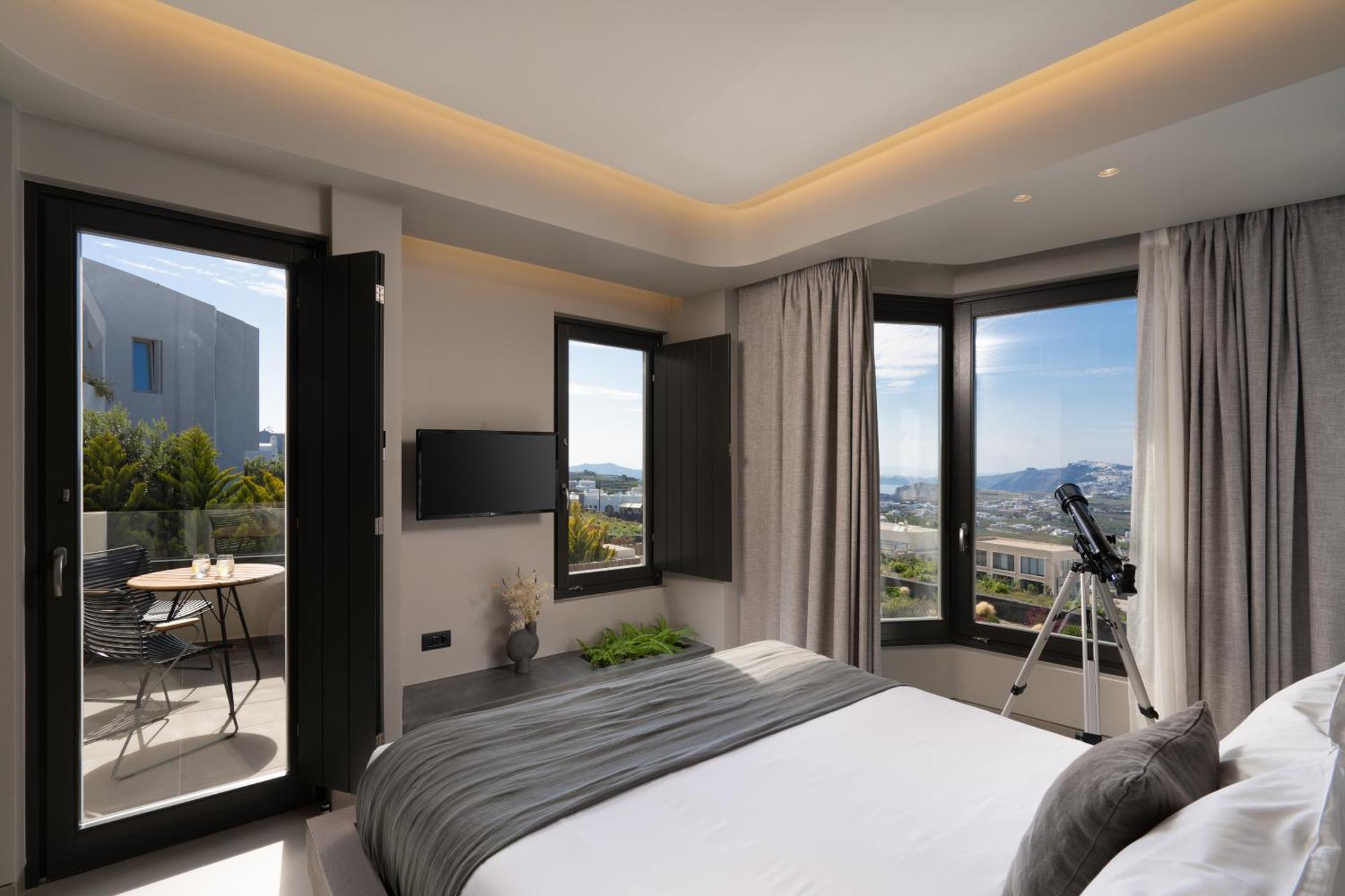 Apikia Santorini 3* Pyrgos Kallistis