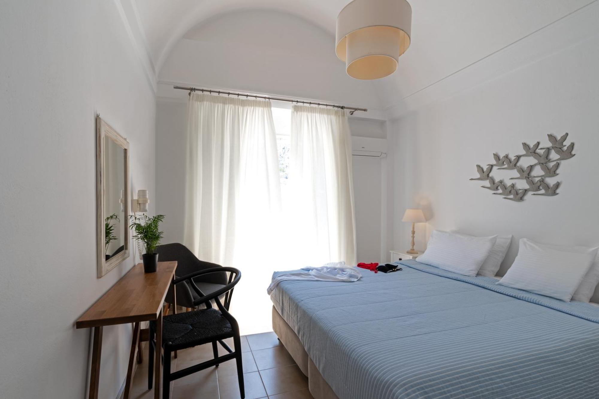 Matina 3* Kamari (Santorini)