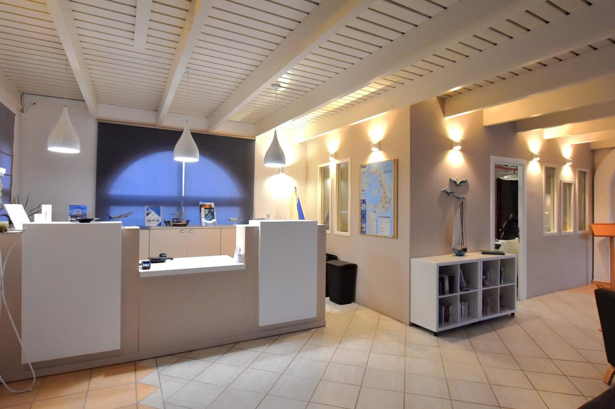 Rodakas Hotel Akrotiri (Santorini)
