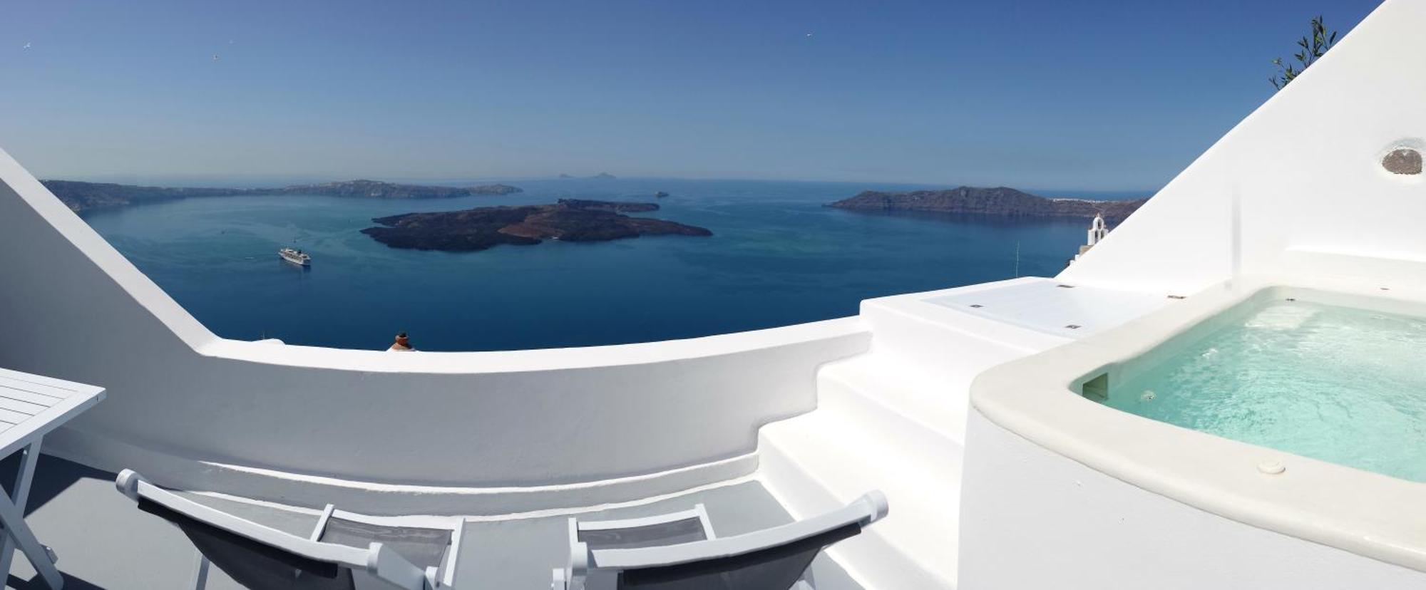 Altana Heritage Imerovigli (Santorini)