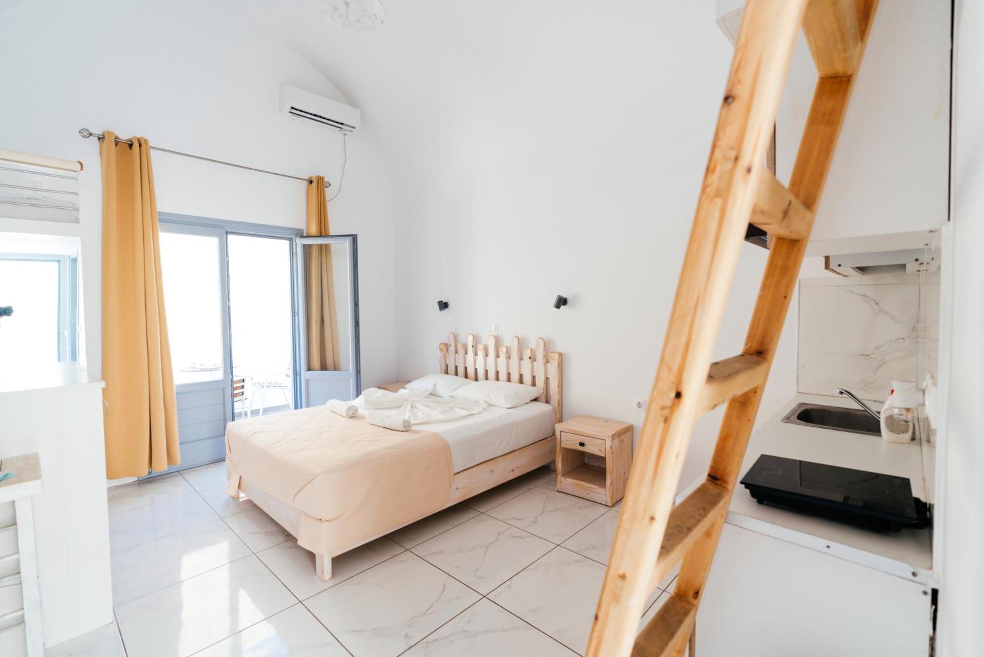Dodomar Selection 4* Perissa (Santorini)