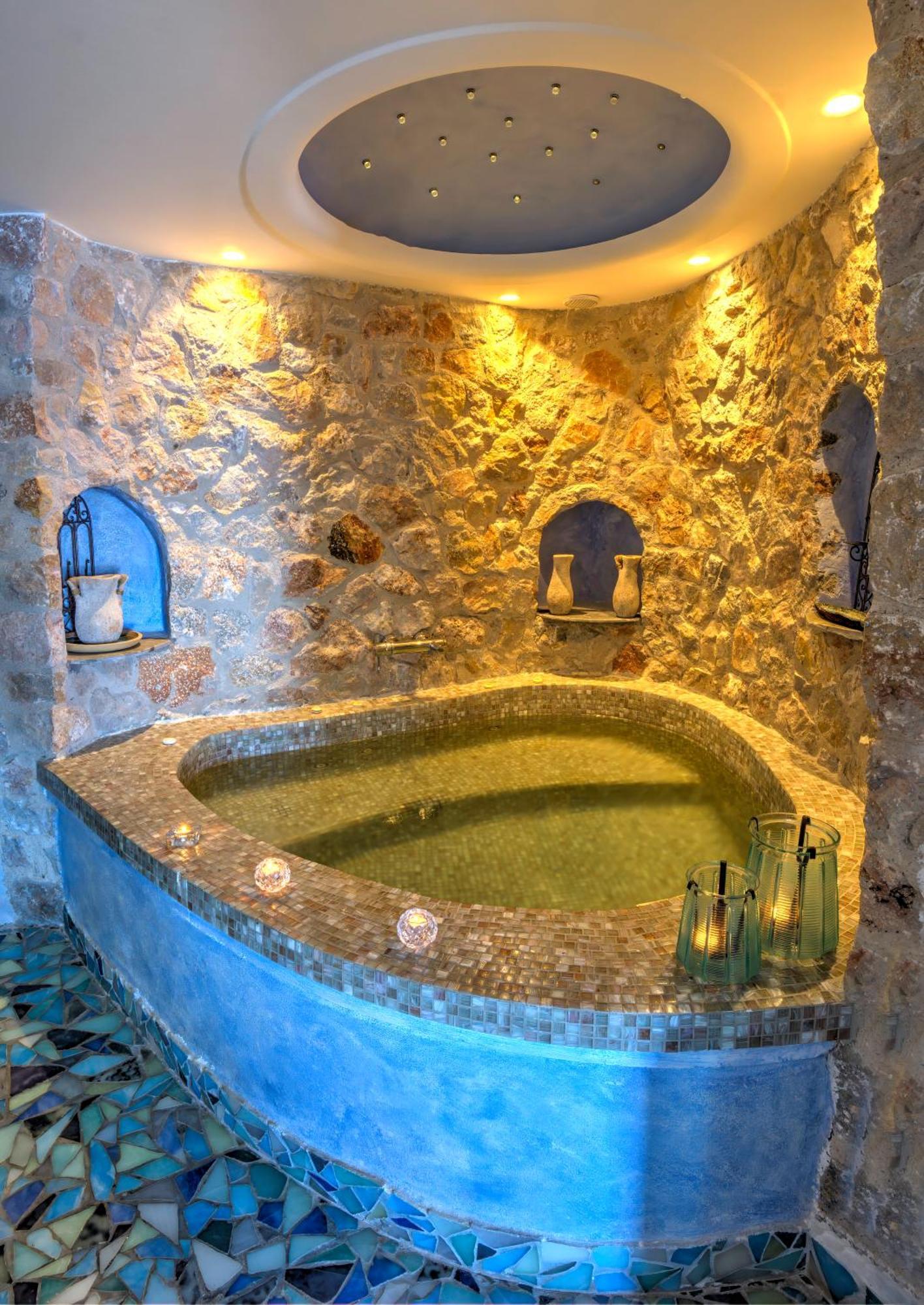 Astarte Hotel 5*