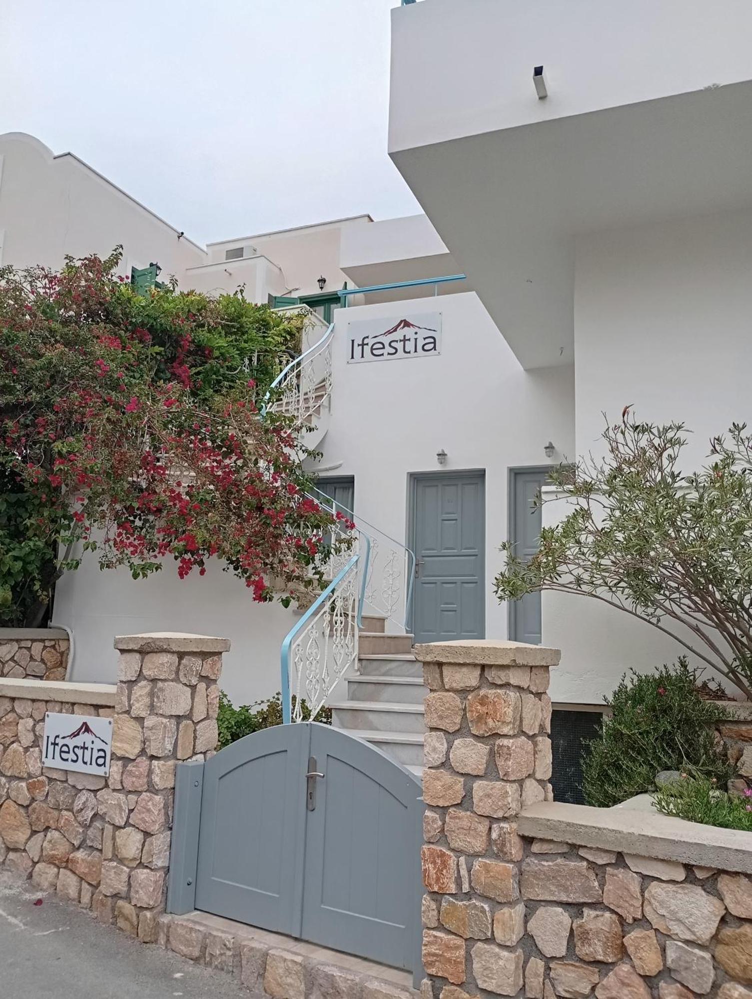 Ifestia Aparthotel